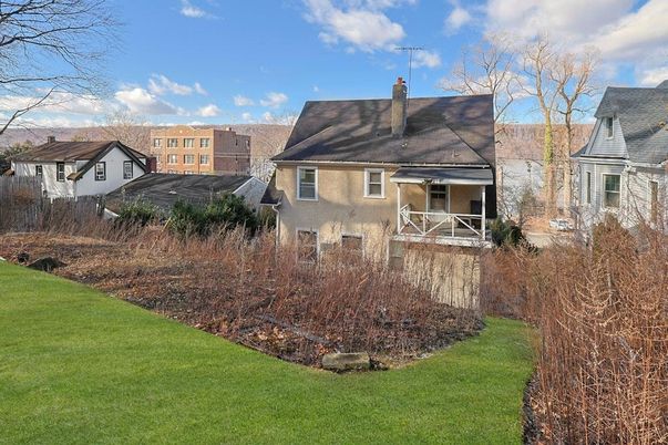 Backyard, Exterior, Facade, French Provincial