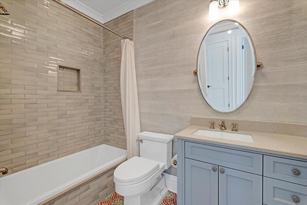 Bathroom, Interior