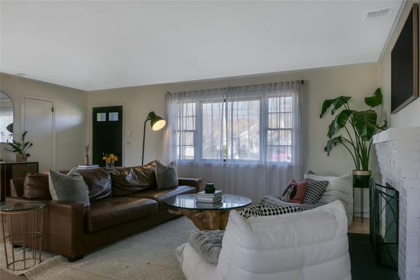 Fireplace, Interior, Living room