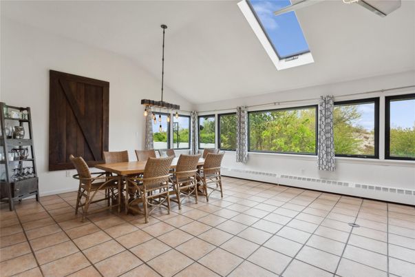 Dining room, Interior, Pendant Lights