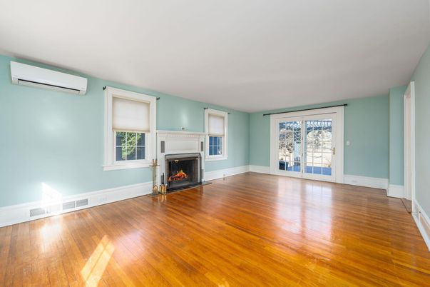 Empty room, Fireplace, Interior, Wood Texture Flooring