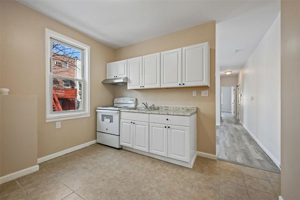 Interior, Kitchen, Washer