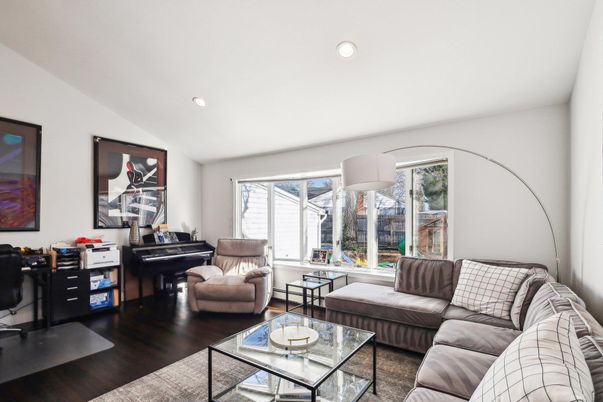 Home Office, Interior, Living room, Piano, Wood Texture Flooring