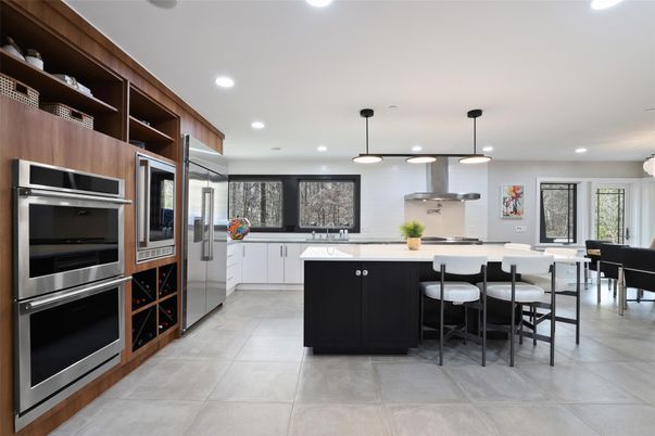 Interior, Kitchen, Pendant Lights, Recessed Lighting, Stainless Steel Appliances