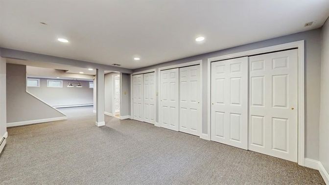 Empty room, Interior, Recessed Lighting
