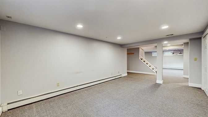 Empty room, Interior, Recessed Lighting