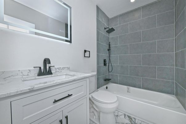 Bathroom, Interior, Marble, Recessed Lighting