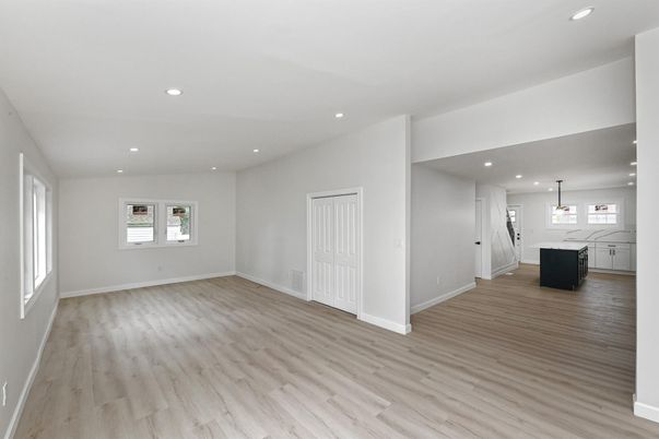Empty room, Interior, Pendant Lights, Recessed Lighting, Wood Texture Flooring