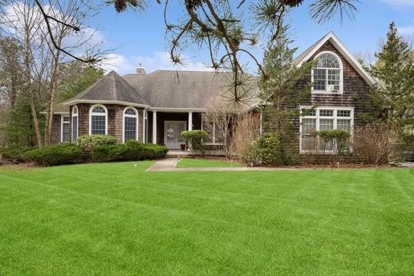Backyard, Exterior, Facade, Brick Facade, French Provincial