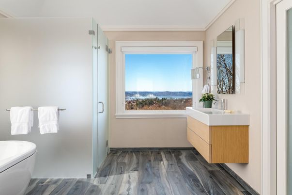 Bathroom, Interior, Water, Wood Texture Flooring