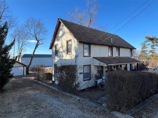 Detached Garage, Exterior, Facade, Queen Anne Victorian