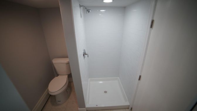 Bathroom, Interior, Recessed Lighting