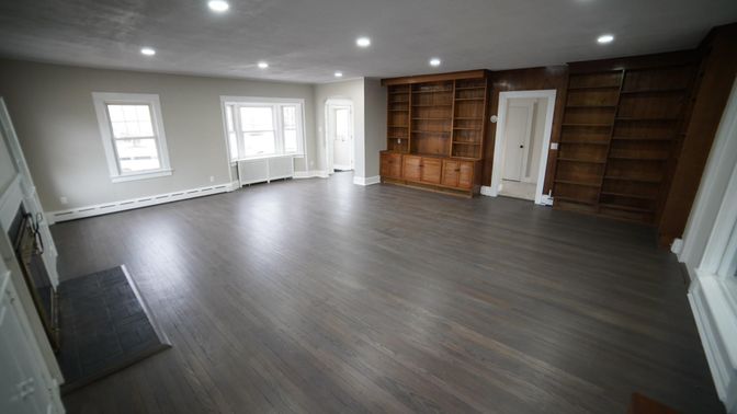 Empty room, Interior, Recessed Lighting, Wood Texture Flooring