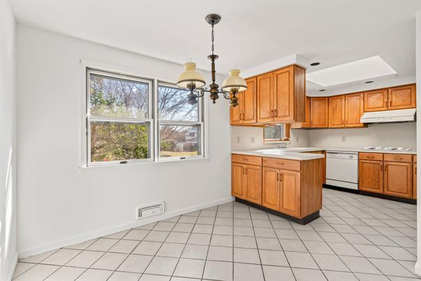 Interior, Kitchen, Pendant Lights
