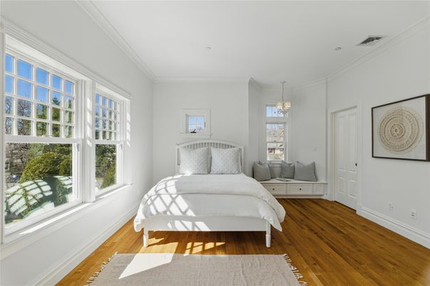 Bedroom, Interior, Pendant Lights, Wood Texture Flooring