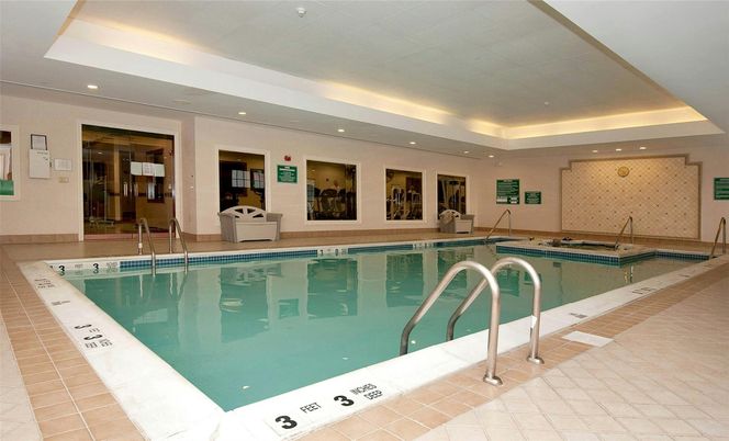 Interior, Pool, Recessed Lighting