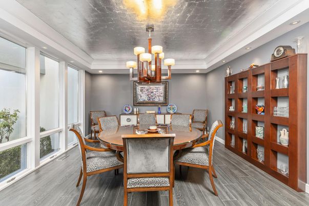 Chandelier, Dining room, Interior, Recessed Lighting, Wood Texture Flooring
