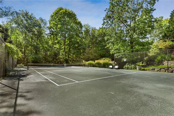 Exterior, Tennis Courts