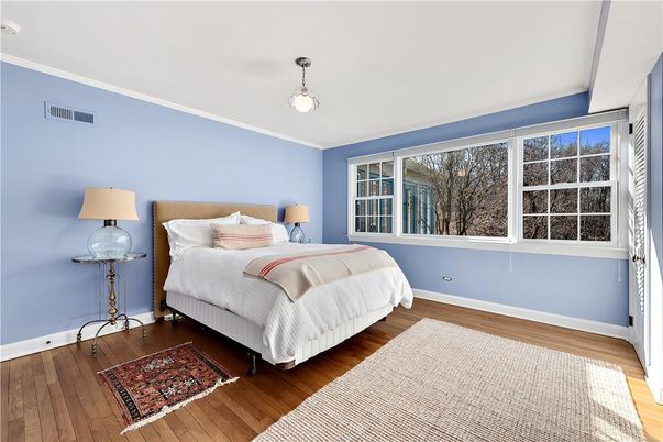 Bedroom, Interior, Pendant Lights, Wood Texture Flooring