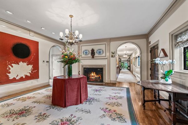 Chandelier, Fireplace, Interior, Recessed Lighting, Wood Texture Flooring