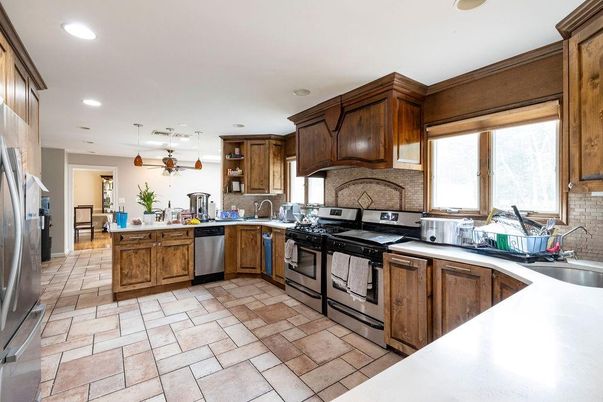 Interior, Kitchen, Pendant Lights, Recessed Lighting, Stainless Steel Appliances