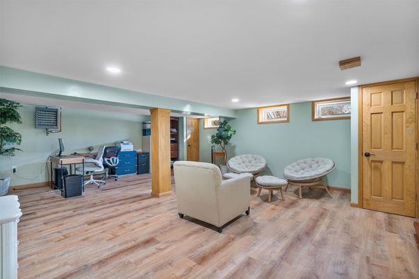 Home Office, Interior, Recessed Lighting, Wood Texture Flooring