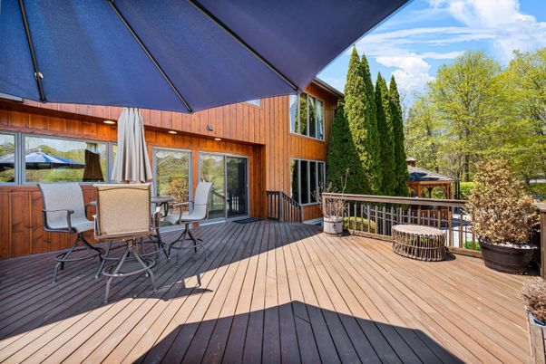 Exterior, Wood Texture Flooring
