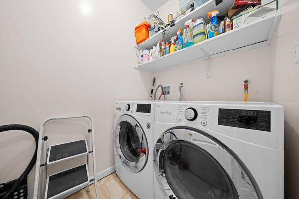 Interior, Utility Closets, Washer
