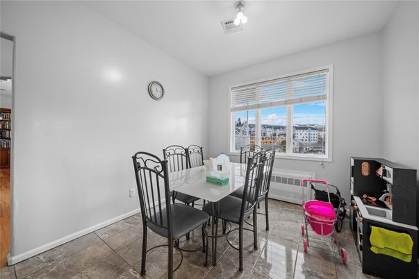 Dining room, Interior