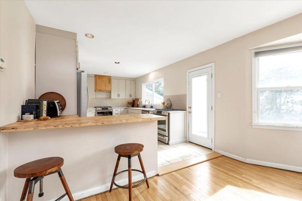 Interior, Kitchen, Recessed Lighting, Wood Texture Flooring