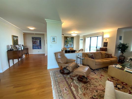 Dining room, Interior, Living room, Piano, Recessed Lighting, Wood Texture Flooring