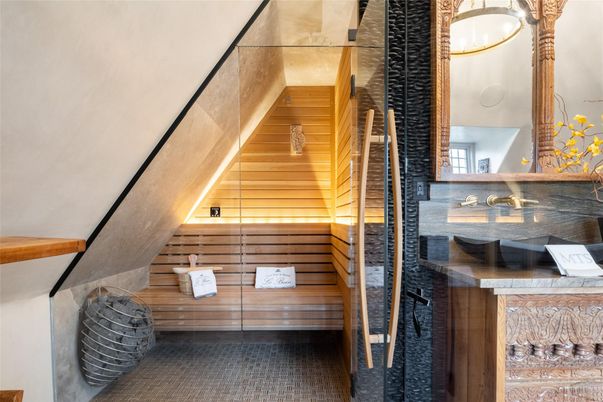 Interior, Wooden Walls