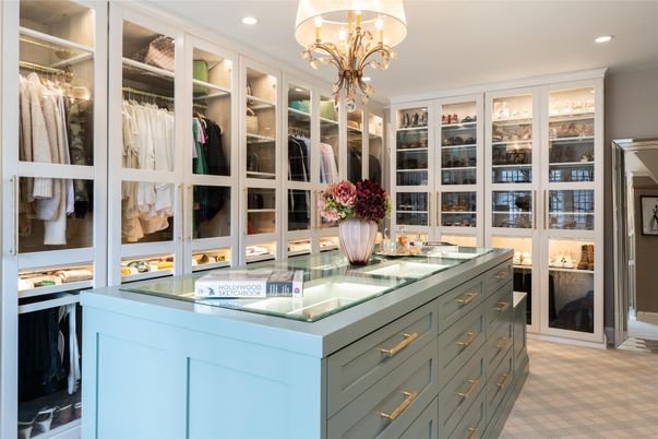 Chandelier, Interior, Recessed Lighting, Walk-in Closets