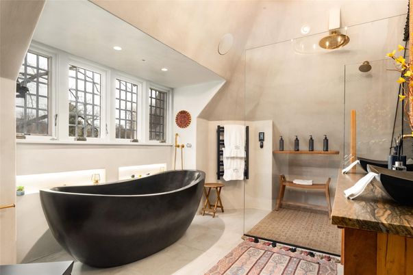 Bathroom, Free Standing Baths, Glass Shower, Interior, Recessed Lighting