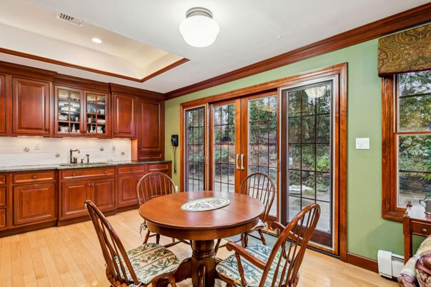 Dining room, Interior, Kitchen, Recessed Lighting, Wood Texture Flooring