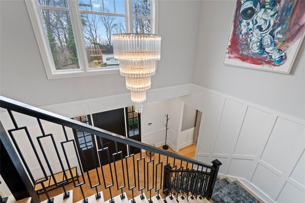 Chandelier, Interior