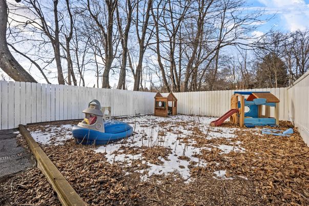 Backyard, Exterior, Playground