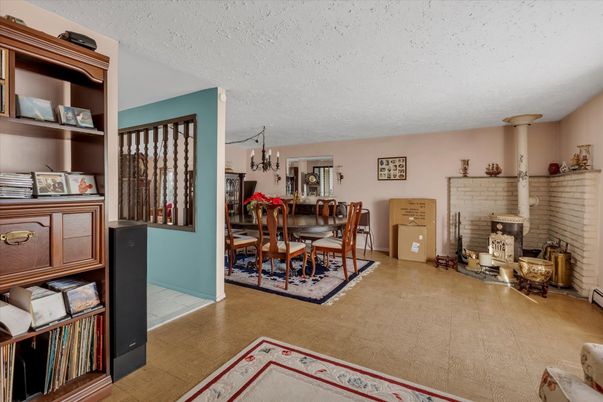 Dining room, Fireplace, Interior, Stone Walls