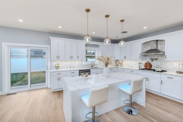 Interior, Kitchen, Pendant Lights, Recessed Lighting, Wood Texture Flooring