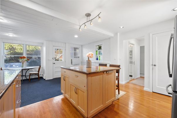 Dining room, Interior, Kitchen, Recessed Lighting, Wood Texture Flooring