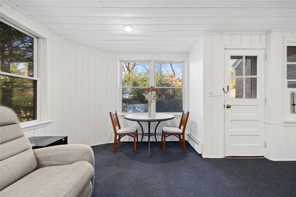 Dining room, Interior