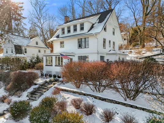 Backyard, Exterior, Facade, Farmhouse