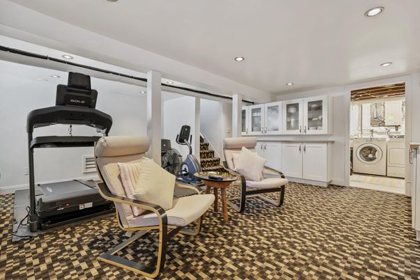 Fitness Equipment, Interior, Recessed Lighting, Utility Closets, Washer