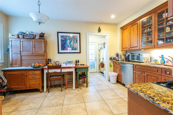 Interior, Kitchen, Pendant Lights, Recessed Lighting