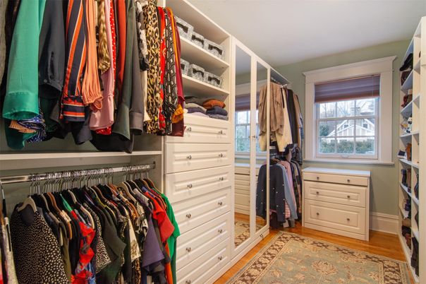 Interior, Walk-in Closets, Wood Texture Flooring
