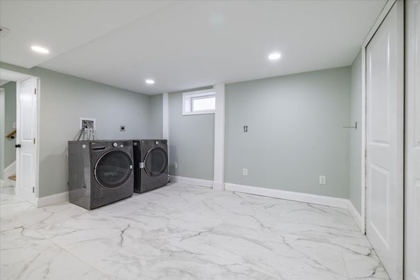 Interior, Marble, Recessed Lighting, Washer