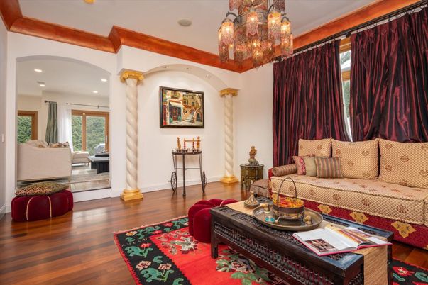 Chandelier, Interior, Living room, Recessed Lighting, Wood Texture Flooring
