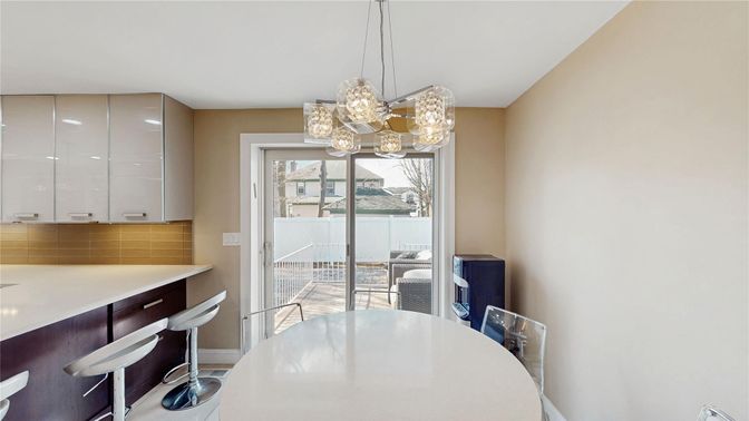 Dining room, Interior, Pendant Lights
