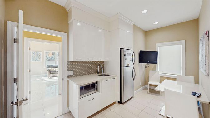Interior, Kitchen, Recessed Lighting