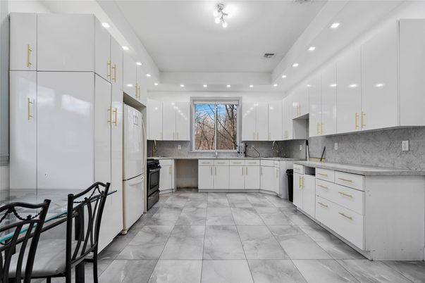 Interior, Kitchen, Marble, Recessed Lighting